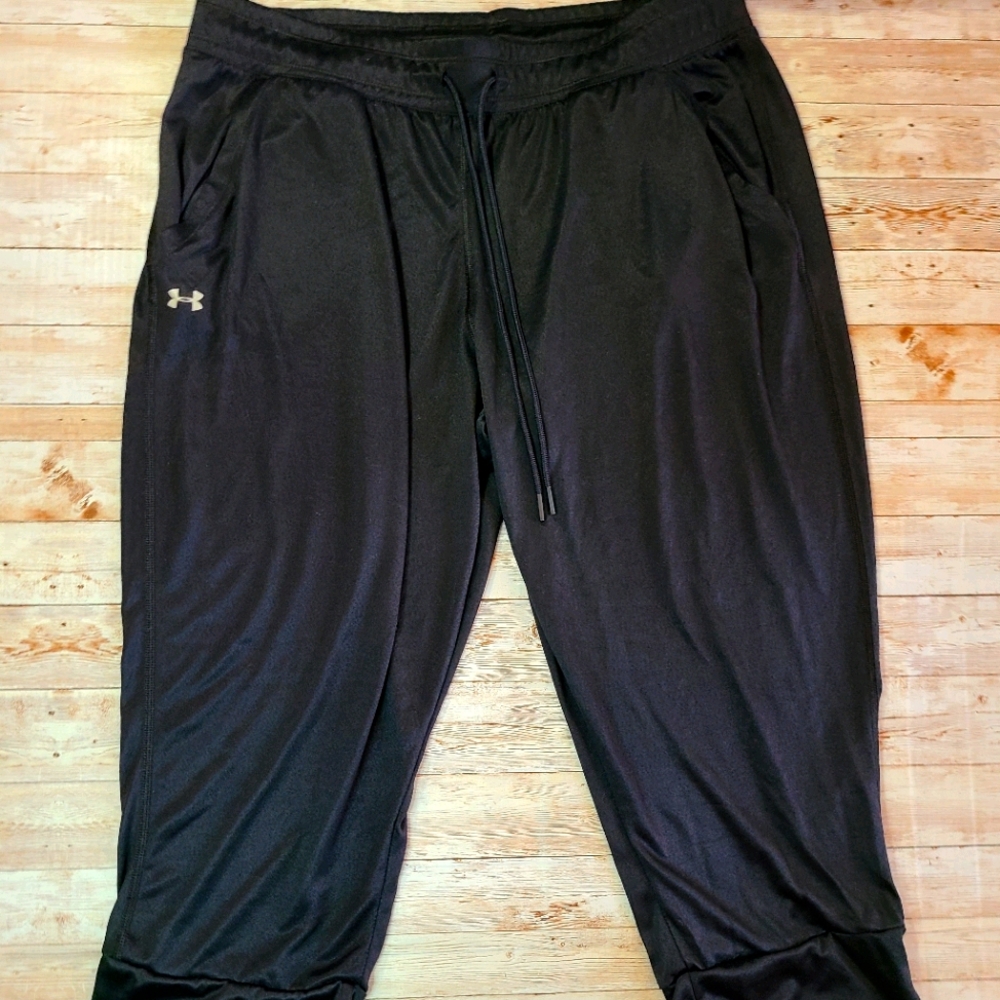 Under Armour Loose Fit Capri Women's XL